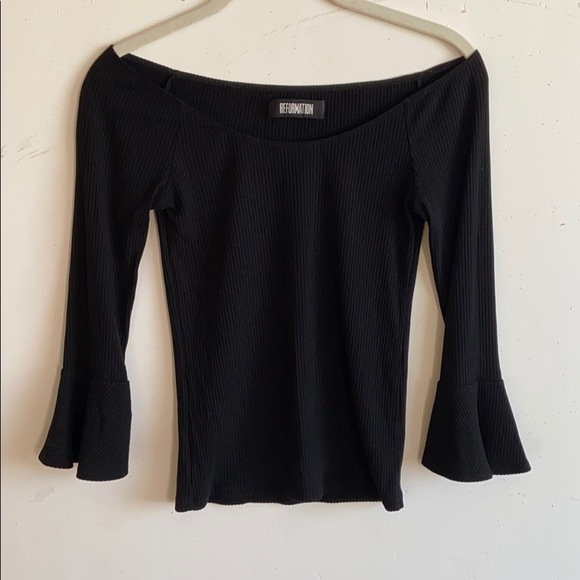 Reformation Tops - Reformation Off the Shoulder Ribbed Top